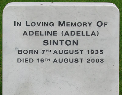 Headstone of Adeline Sinton<br />(n&eacute;e Heggen-Hansen) 1935 - 2008