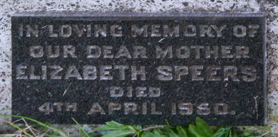 Headstone of Elizabeth Speers (n&eacute;e Davidson) 1886 - 1950